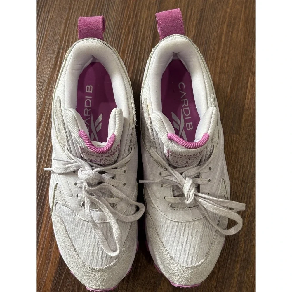 Reebok Cardi B Women's Size 7.5 Shoes Sneakers Classic Leather Ultraberry HQ6024